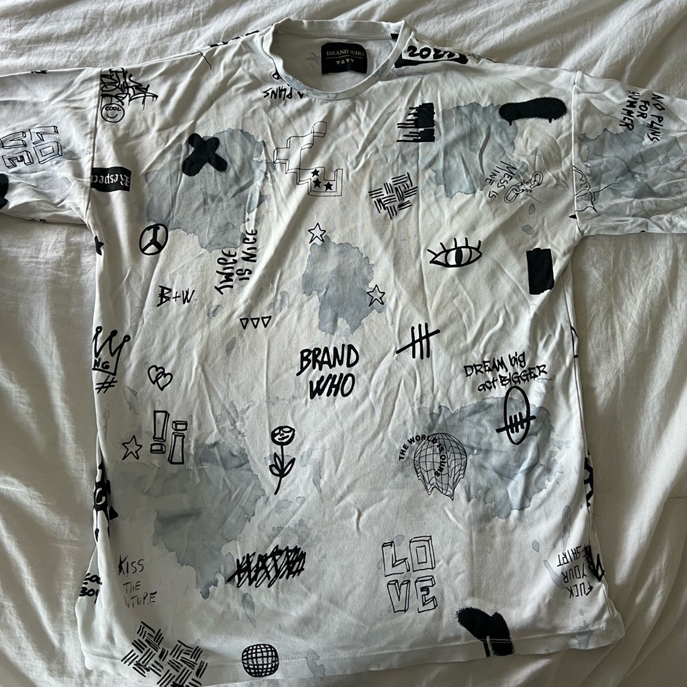 Brand Who t-shirt